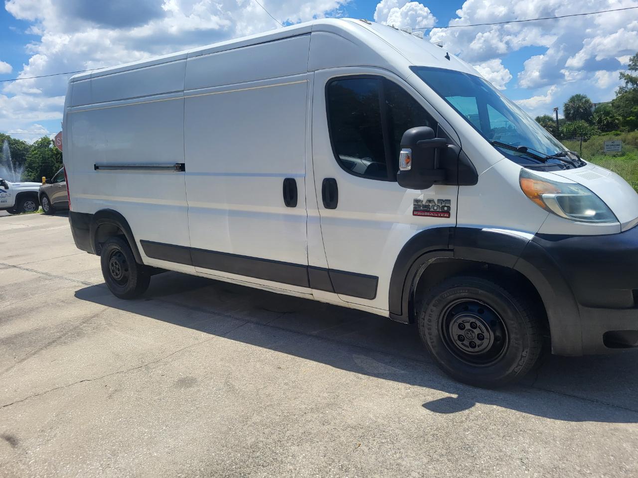 ram promaster cargo van 2017 3C6TRVDG5HE522270 image ram promaster cargo van 2017 3C6TRVDG5HE522270 image